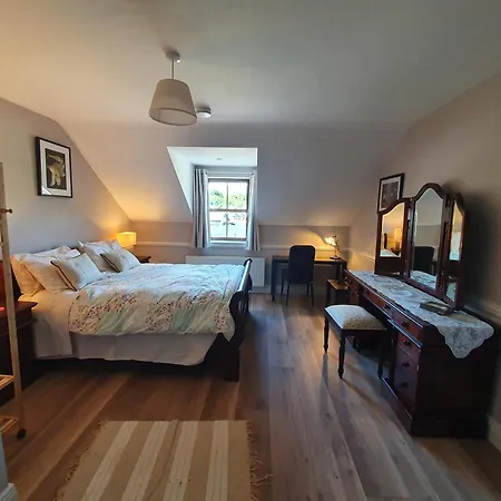 Nocleg ze śniadaniem Cnoc Si 1 *